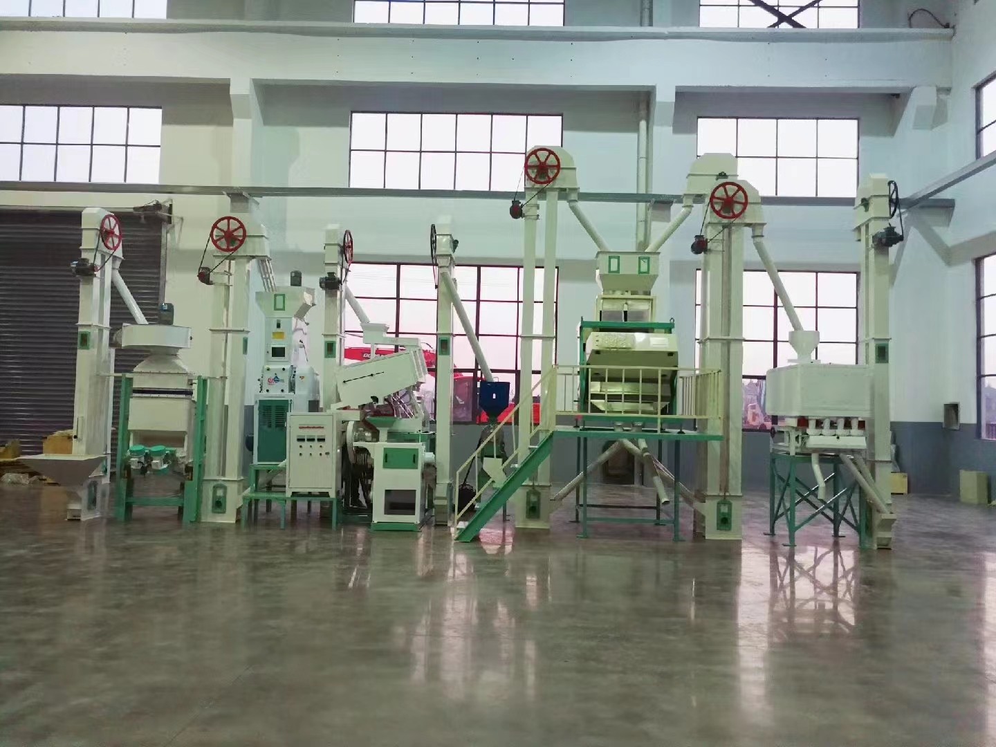 日产20吨稻谷碾米成套机组