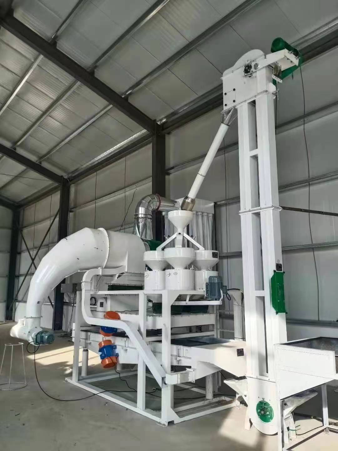 日产10吨甜荞脱壳荞麦米设备